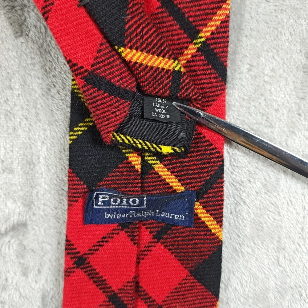 Vintage Polo Ralph Lauren Tie Men 53.5x3.2 Red Plaid Wool Preppy Scotland Preppy